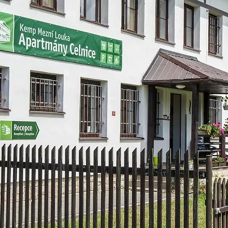 Economy Ceske Svycarsko Apartment Hřensko