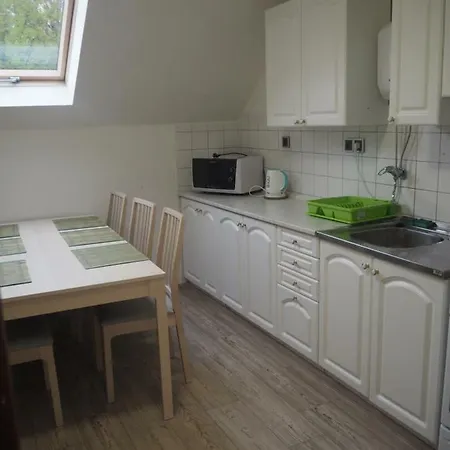 Economy Ceske Svycarsko Apartment *
