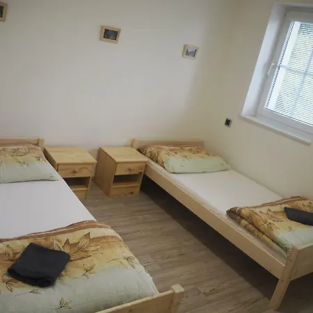 Economy Ceske Svycarsko Apartment *